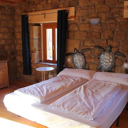 La Casa De La Petra Pensionat Quintanar de la Sierra Eksteriør billede